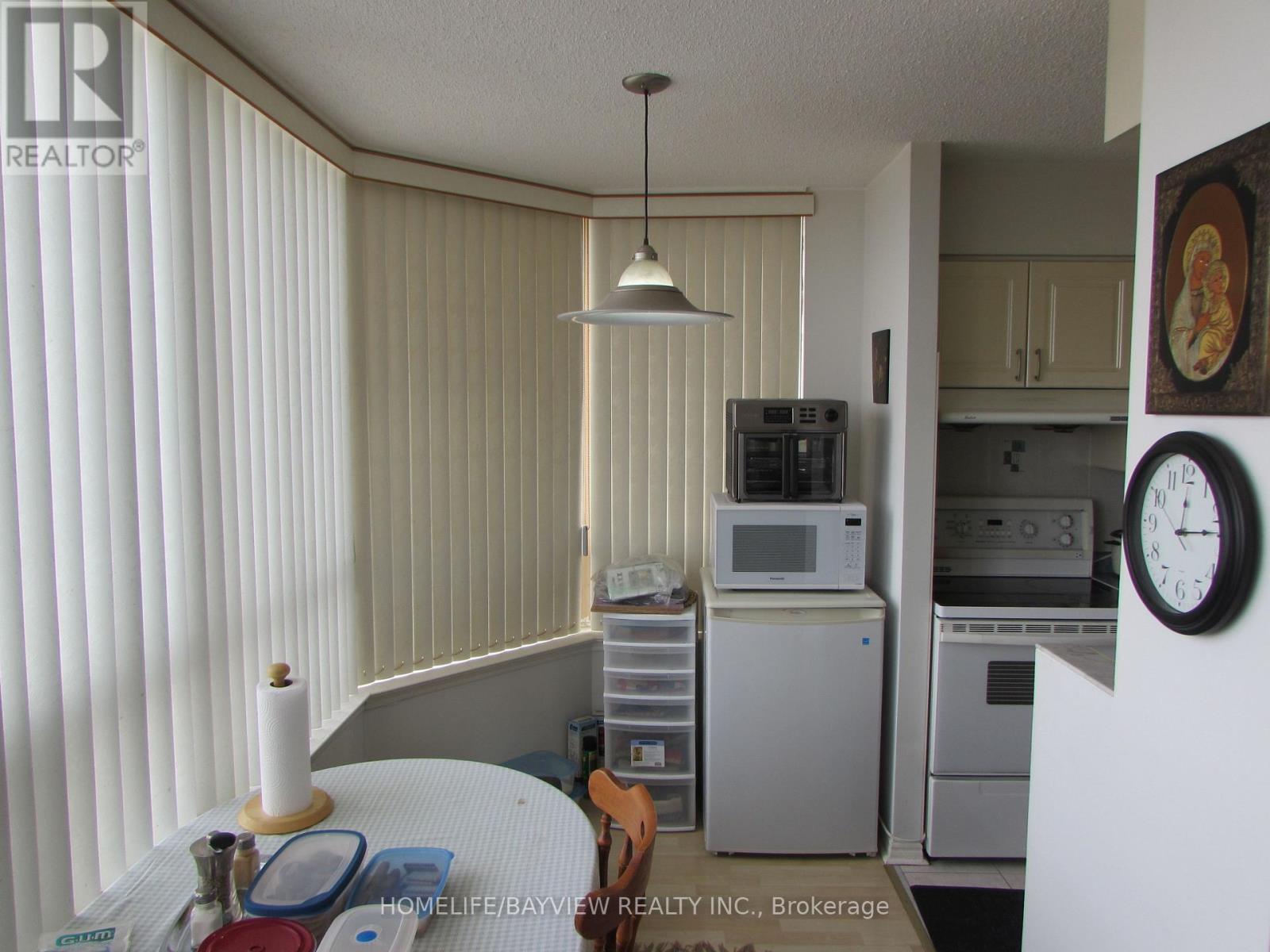 1711 - 160 Alton Towers Circle, Toronto, Ontario  M1V 4X8 - Photo 21 - E12009082