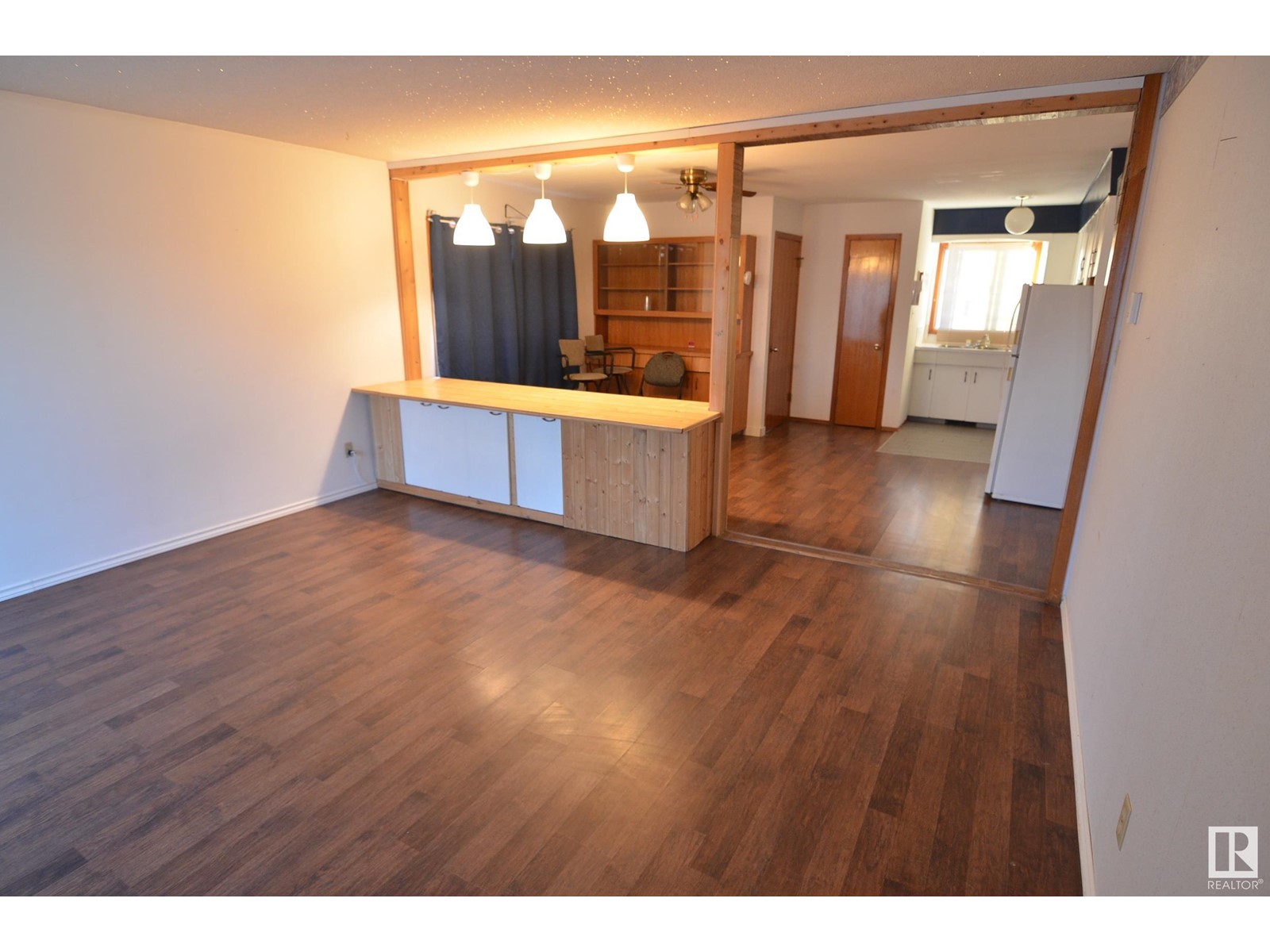5210 48 St, Barrhead, Alberta  T7N 1A3 - Photo 3 - E4415802