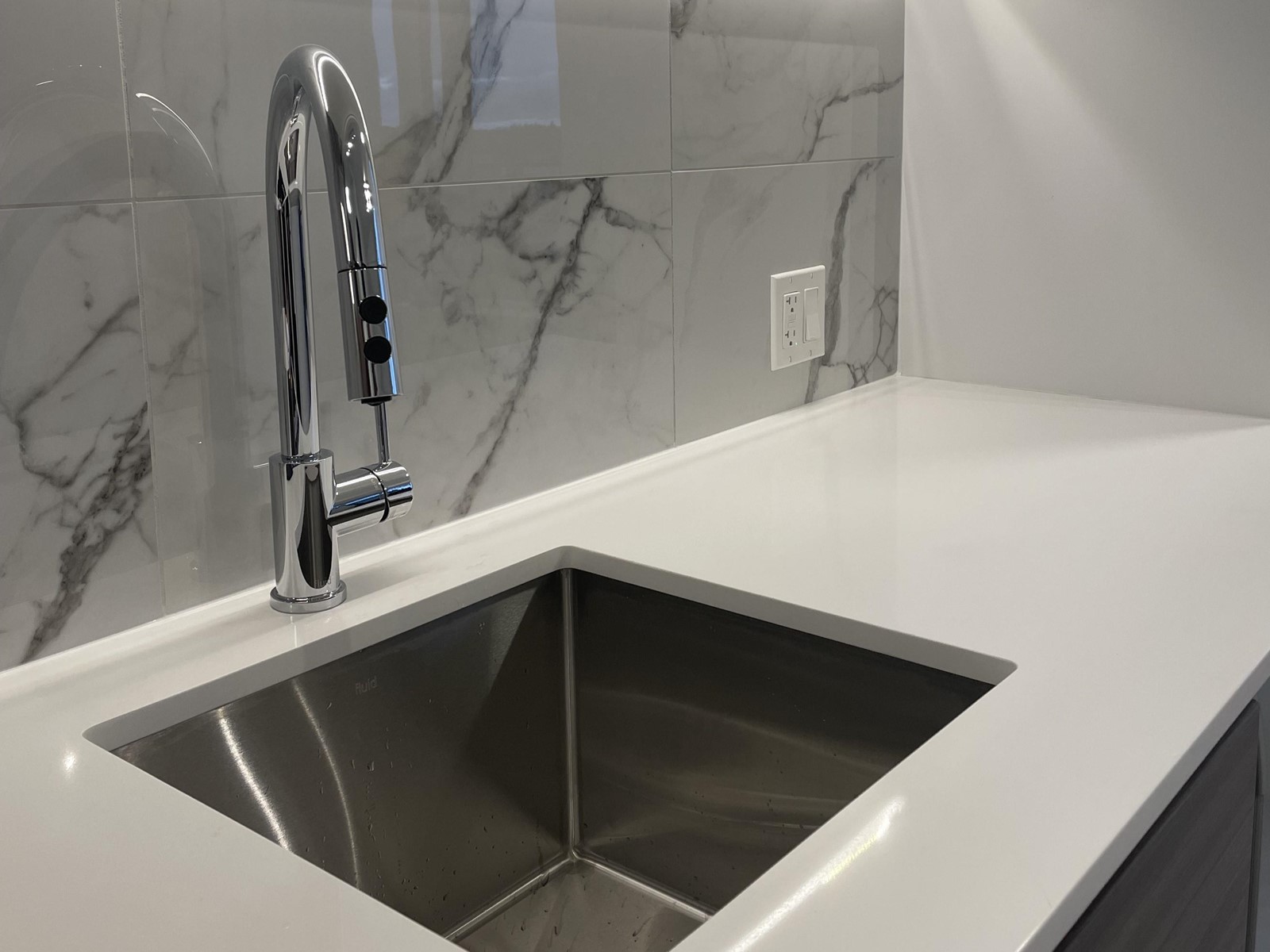1114 10626 City Parkway, Surrey, British Columbia  V3T 0S3 - Photo 23 - R2970441