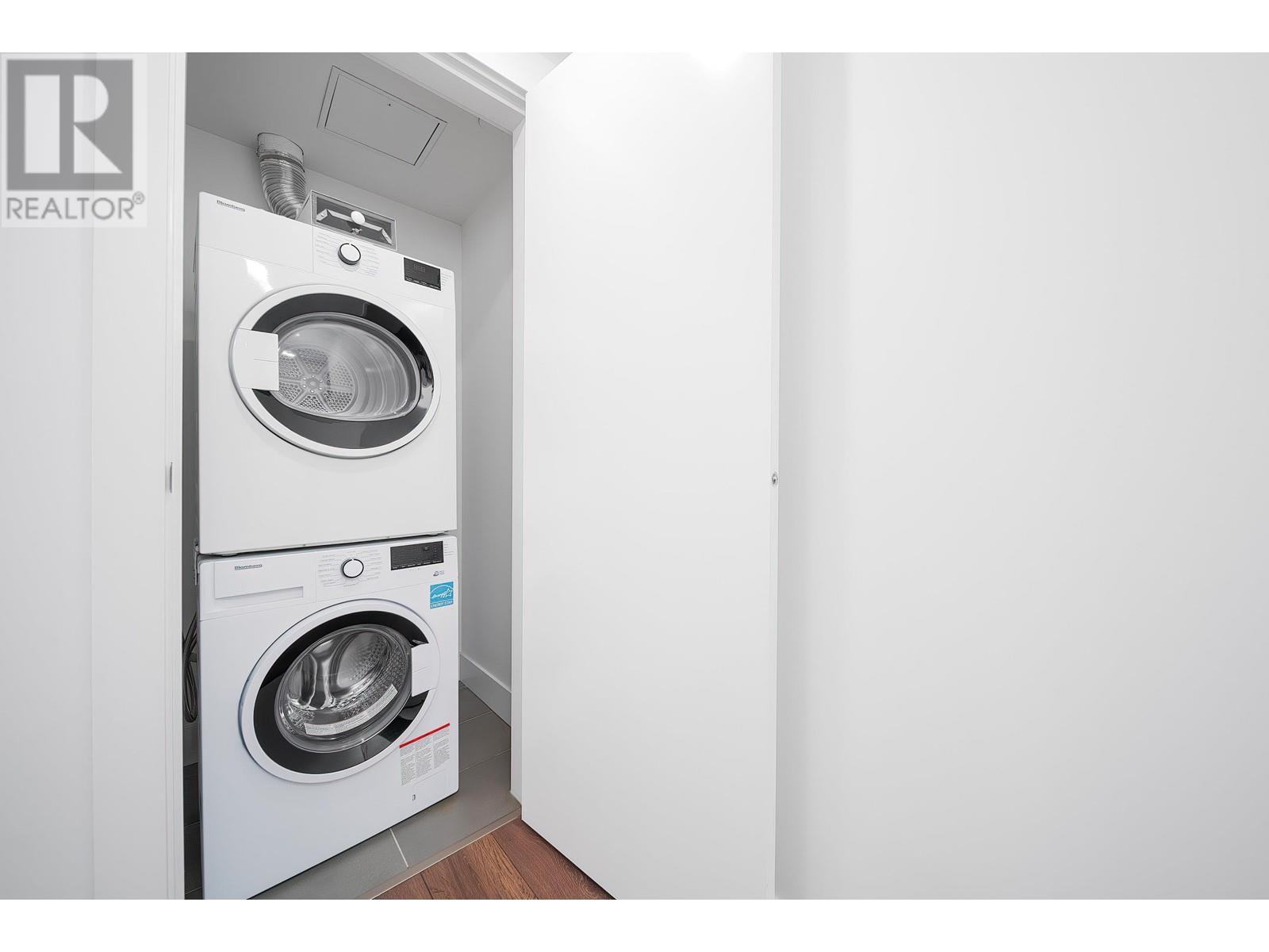 Listing Picture 18 of 40 : 3408 4711 HAZEL STREET, Burnaby / 本拿比 - 魯藝地產 Yvonne Lu Group - MLS Medallion Club Member