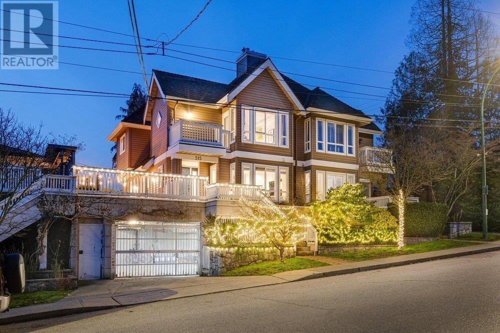 515 ST. ANDREWS AVENUE, North Vancouver, British Columbia