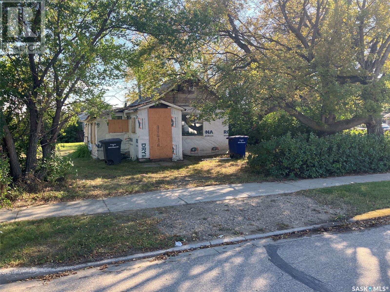 1001 3rd Street W, Nipawin, Saskatchewan  S0E 1E0 - Photo 6 - SK974255