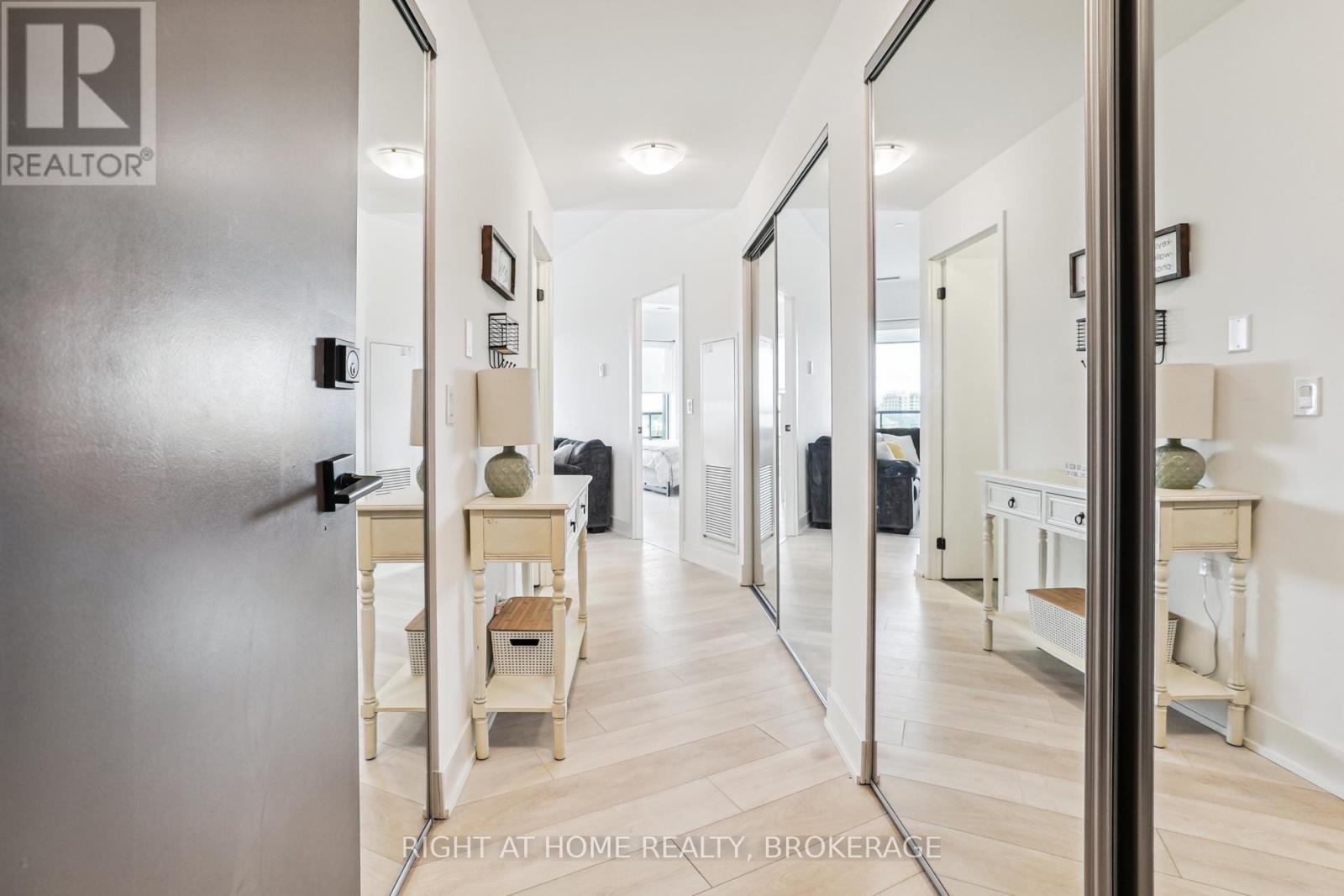 436 - 2485 Taunton Road, Oakville, Ontario  L6H 3R8 - Photo 6 - W12009051