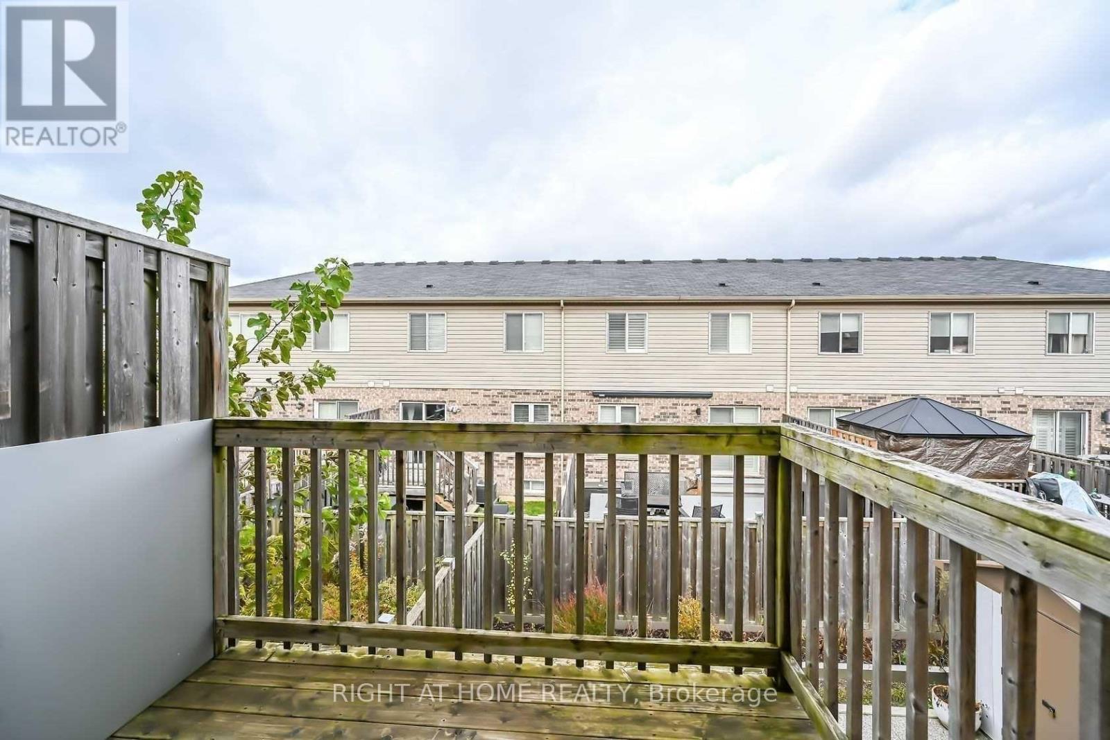 96 Highgate Drive, Hamilton, Ontario  L8J 0C2 - Photo 29 - X12009021