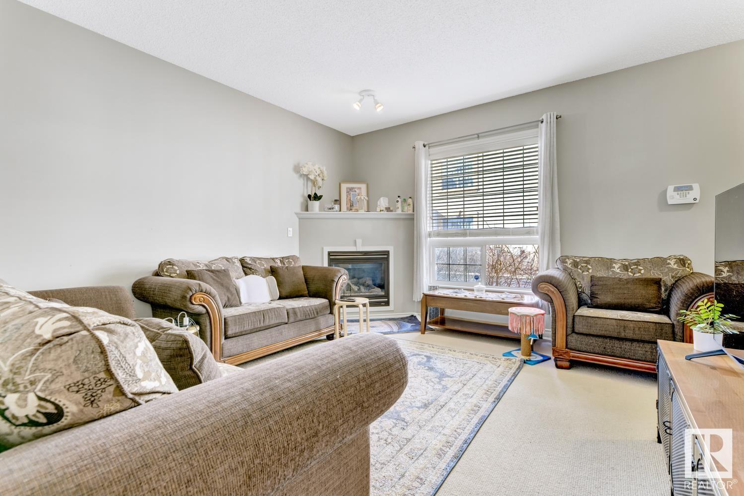 Property at #60 13825 155 AV NW image 3