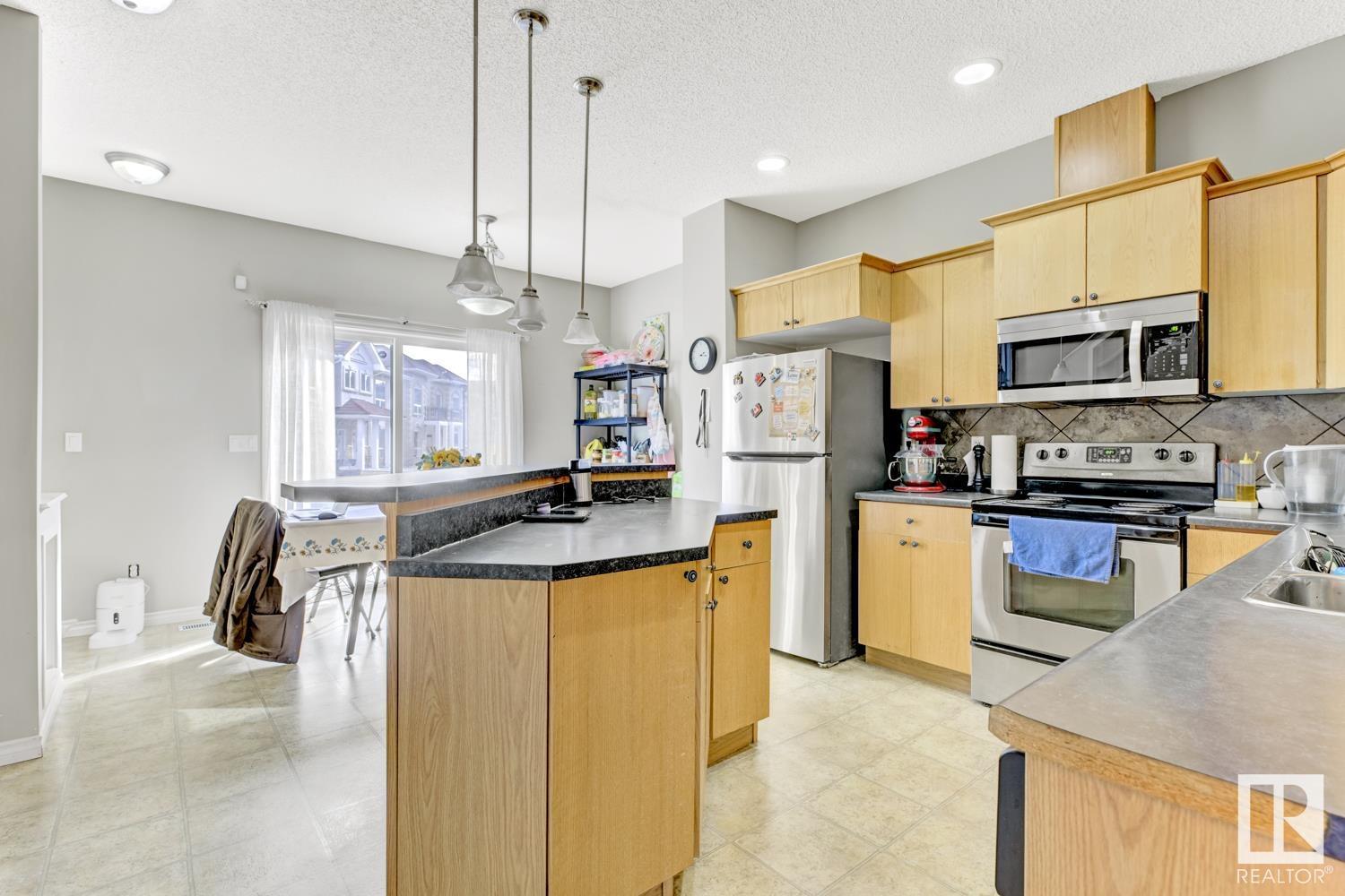 Property at #60 13825 155 AV NW image 5