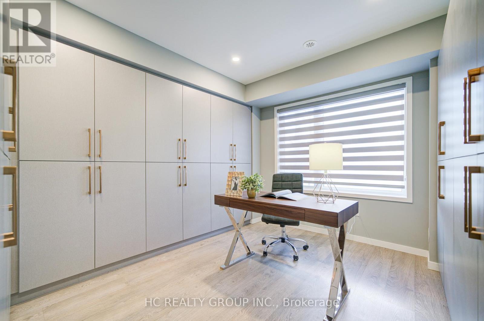 Property at 25 LAFFERTY LANE image 3