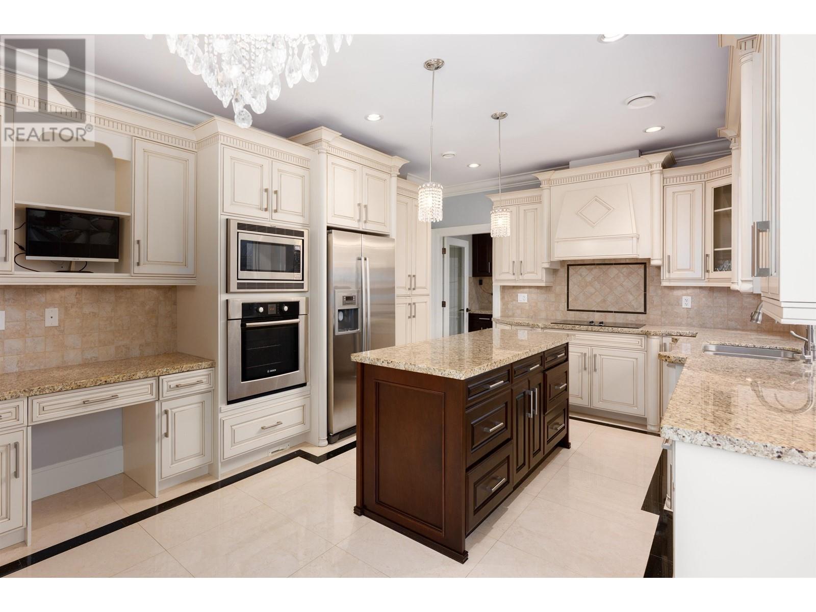 Listing Picture 8 of 33 : 3471 NEWMORE AVENUE, Richmond / 烈治文 - 魯藝地產 Yvonne Lu Group - MLS Medallion Club Member