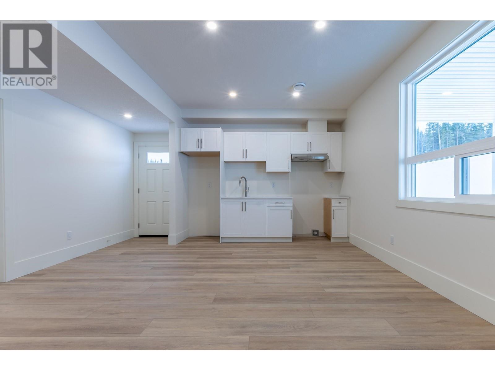 7943 Southridge Avenue, Prince George, British Columbia  V2N 6S4 - Photo 35 - R2916234