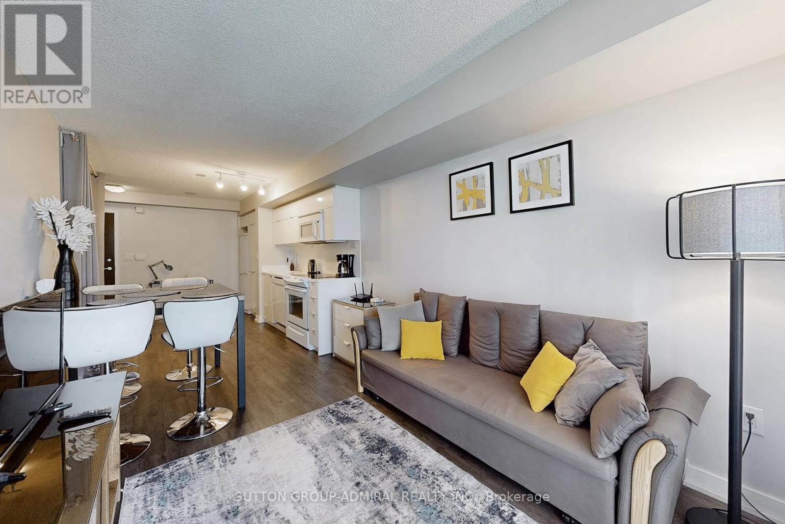 1703 - 21 Iceboat Terrace, Toronto, Ontario  M5V 4A5 - Photo 10 - C12009230