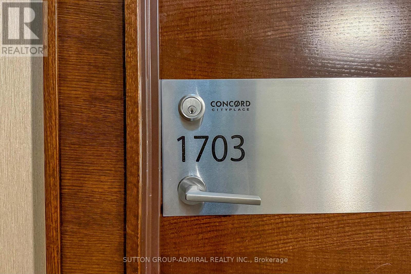1703 - 21 Iceboat Terrace, Toronto, Ontario  M5V 4A5 - Photo 33 - C12009230
