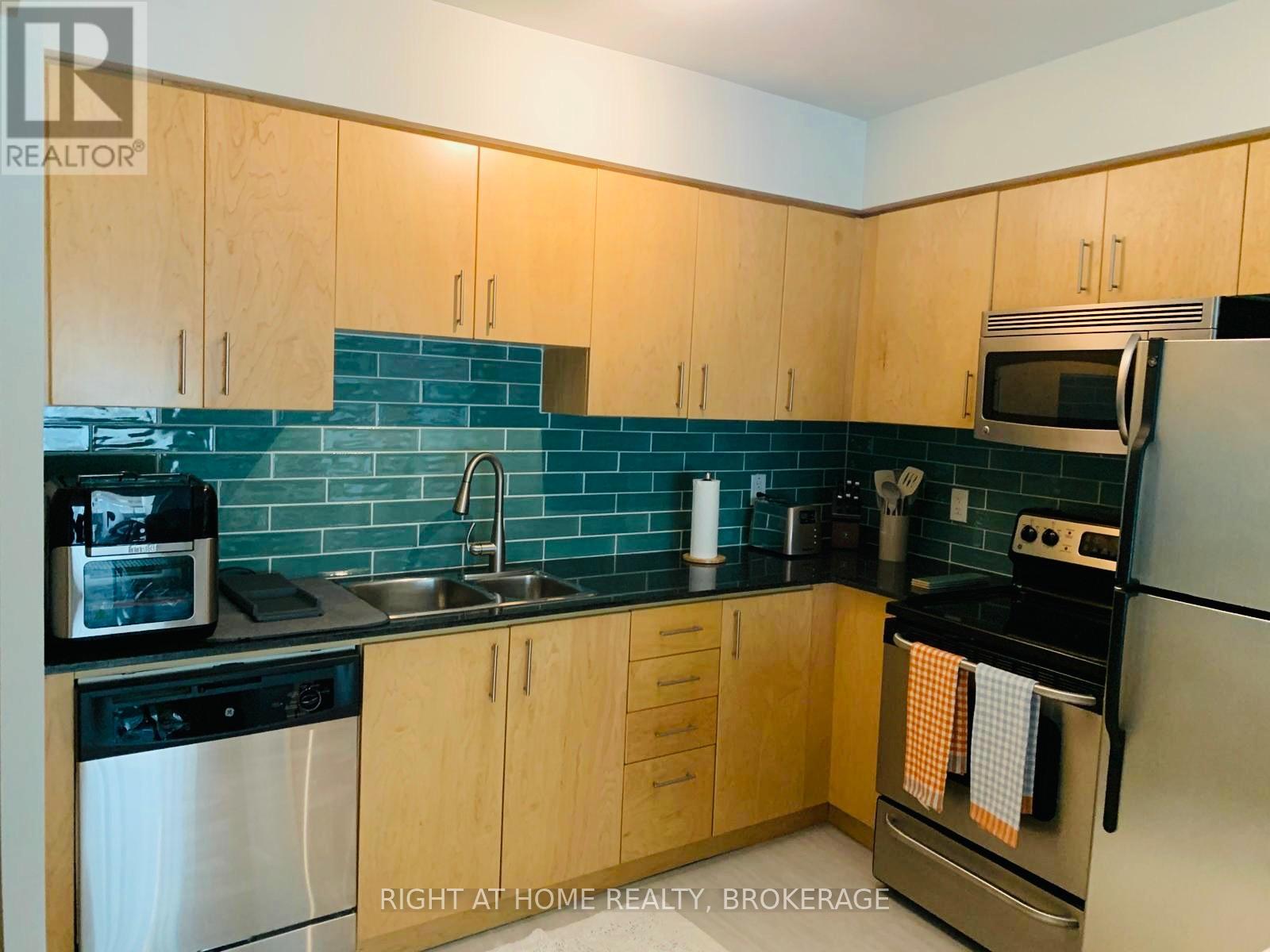 1109 - 8 Scollard Street, Toronto, Ontario  M5R 1M2 - Photo 2 - C12009231
