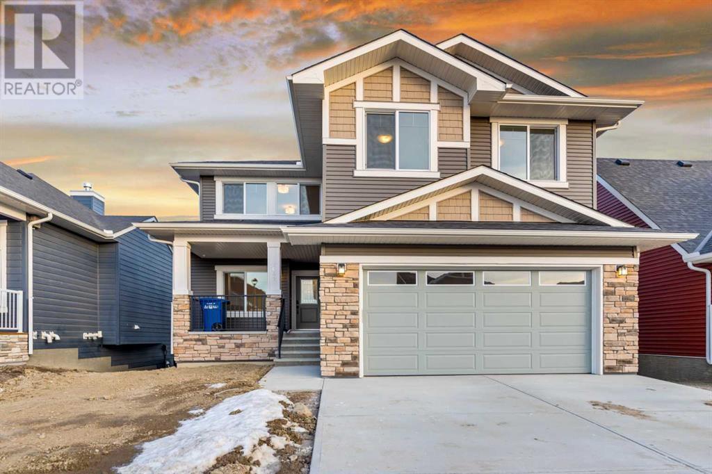 Property at 1642 Baywater Street SW image 1
