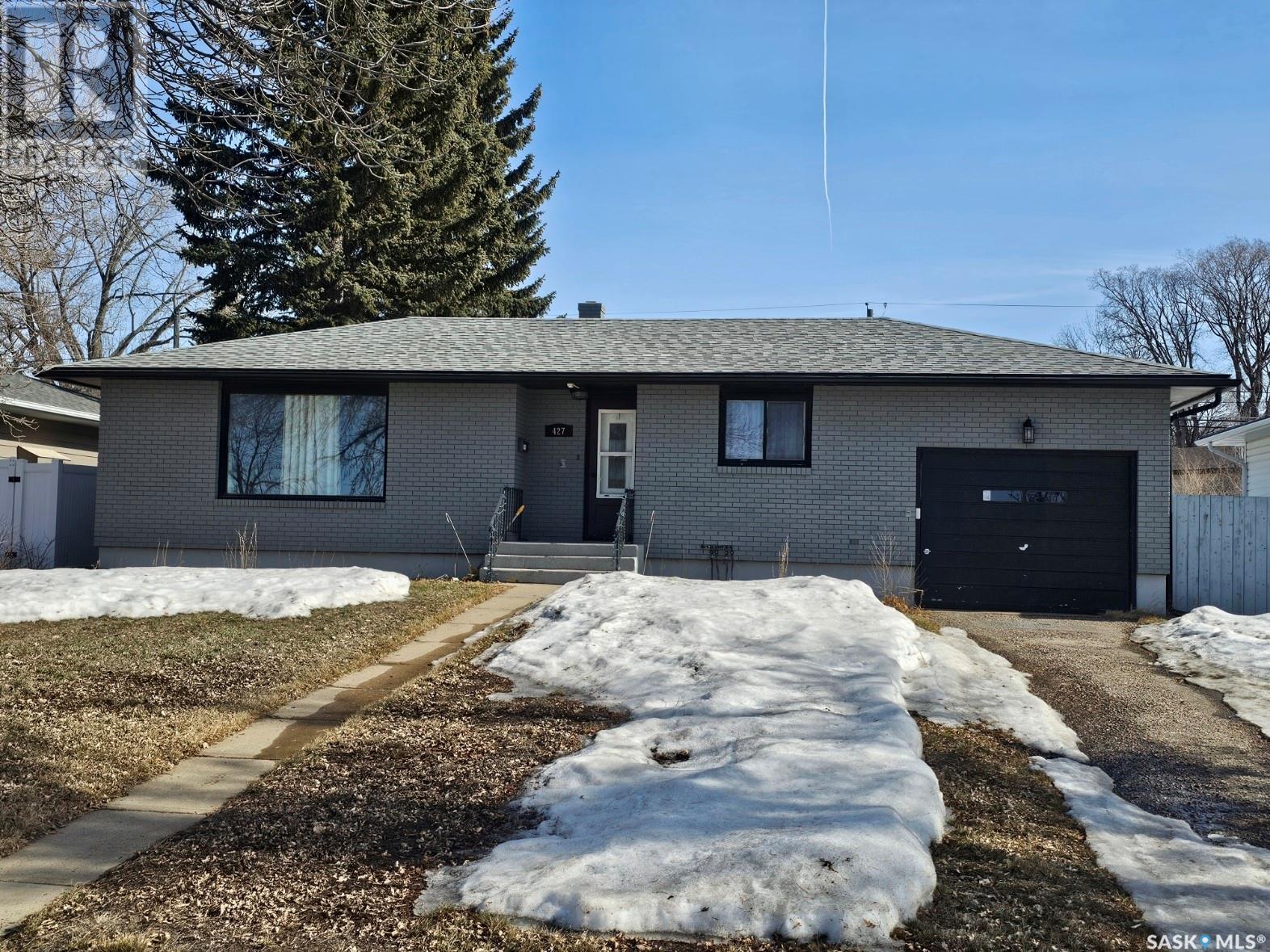 Property at 427 13th AVENUE NE image 1