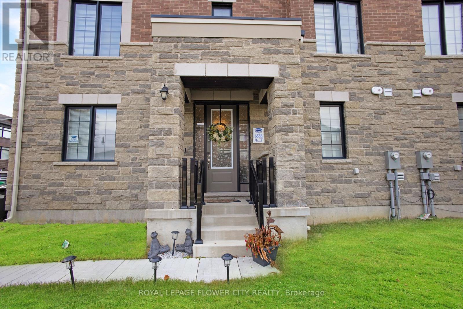 189 Keppel Circle, Brampton (Fletcher's West), Ontario  L7A 0B6 - Photo 4 - W12009284