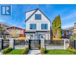1 2727 PARKER STREET, Vancouver, British Columbia