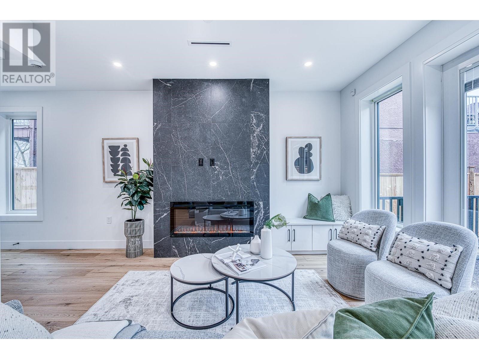 2 2727 Parker Street, Vancouver, British Columbia  V5K 2T6 - Photo 5 - R2962150