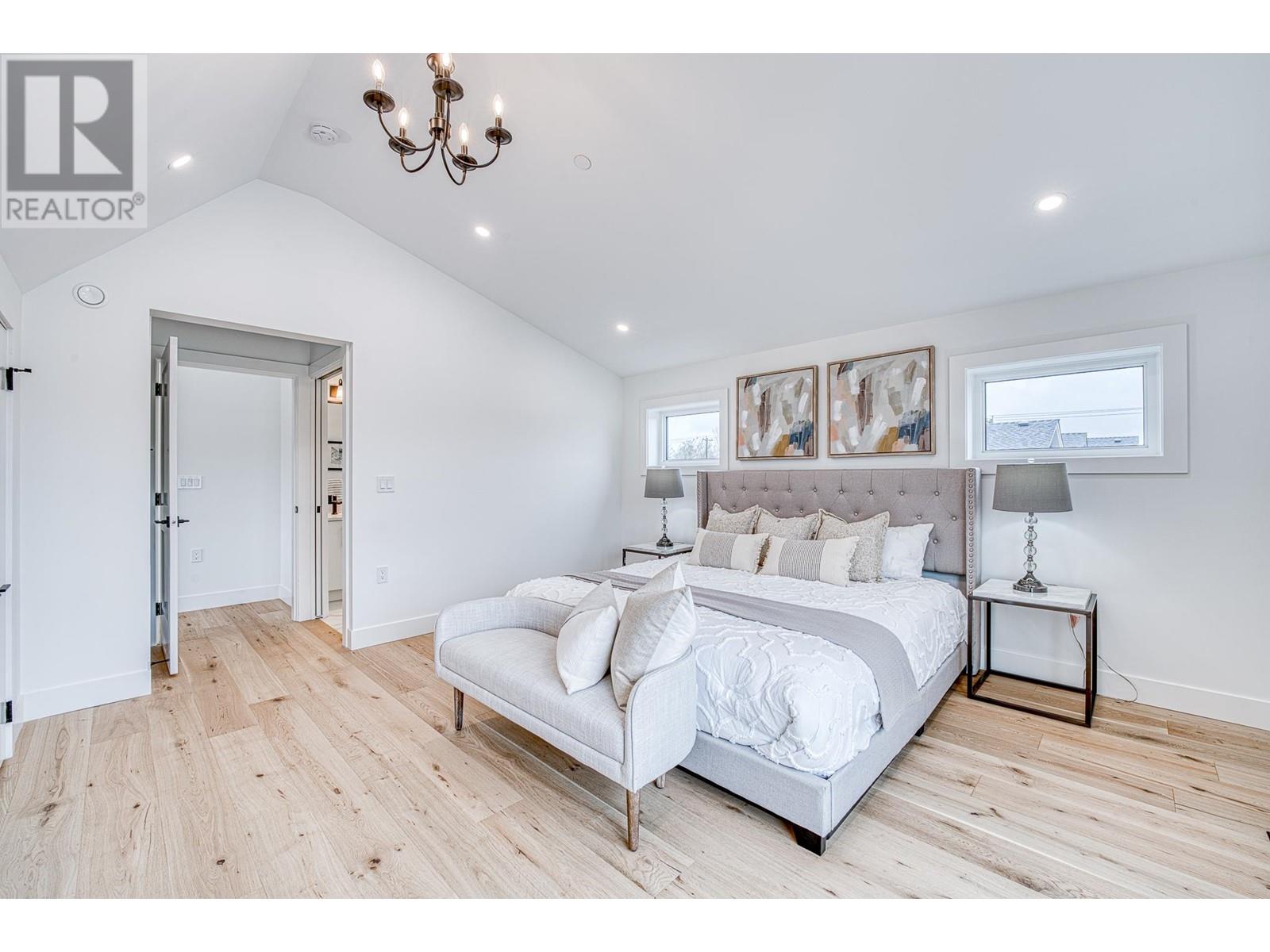 2 2727 Parker Street, Vancouver, British Columbia  V5K 2T6 - Photo 17 - R2962150