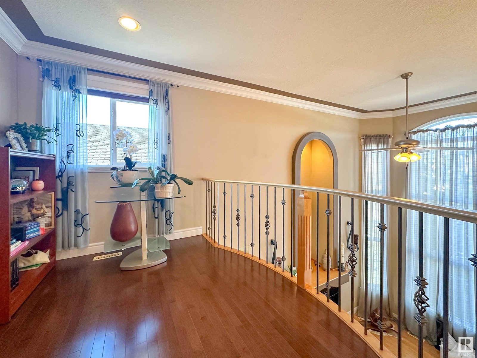 Property at 7415 169 AV NW image 4