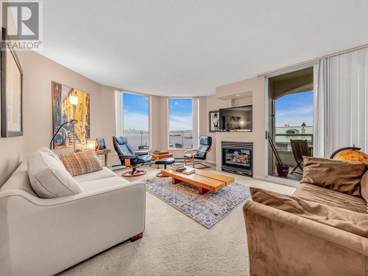 308 168 Chadwick Court, North Vancouver, British Columbia  V7M 3L4 - Photo 10 - R2974918