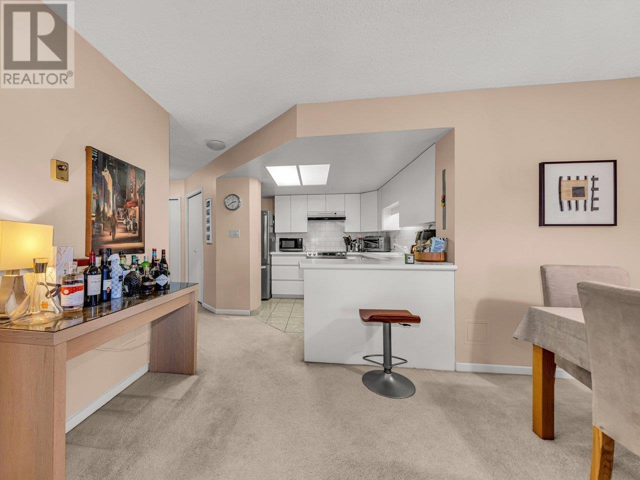 308 168 Chadwick Court, North Vancouver, British Columbia  V7M 3L4 - Photo 19 - R2974918