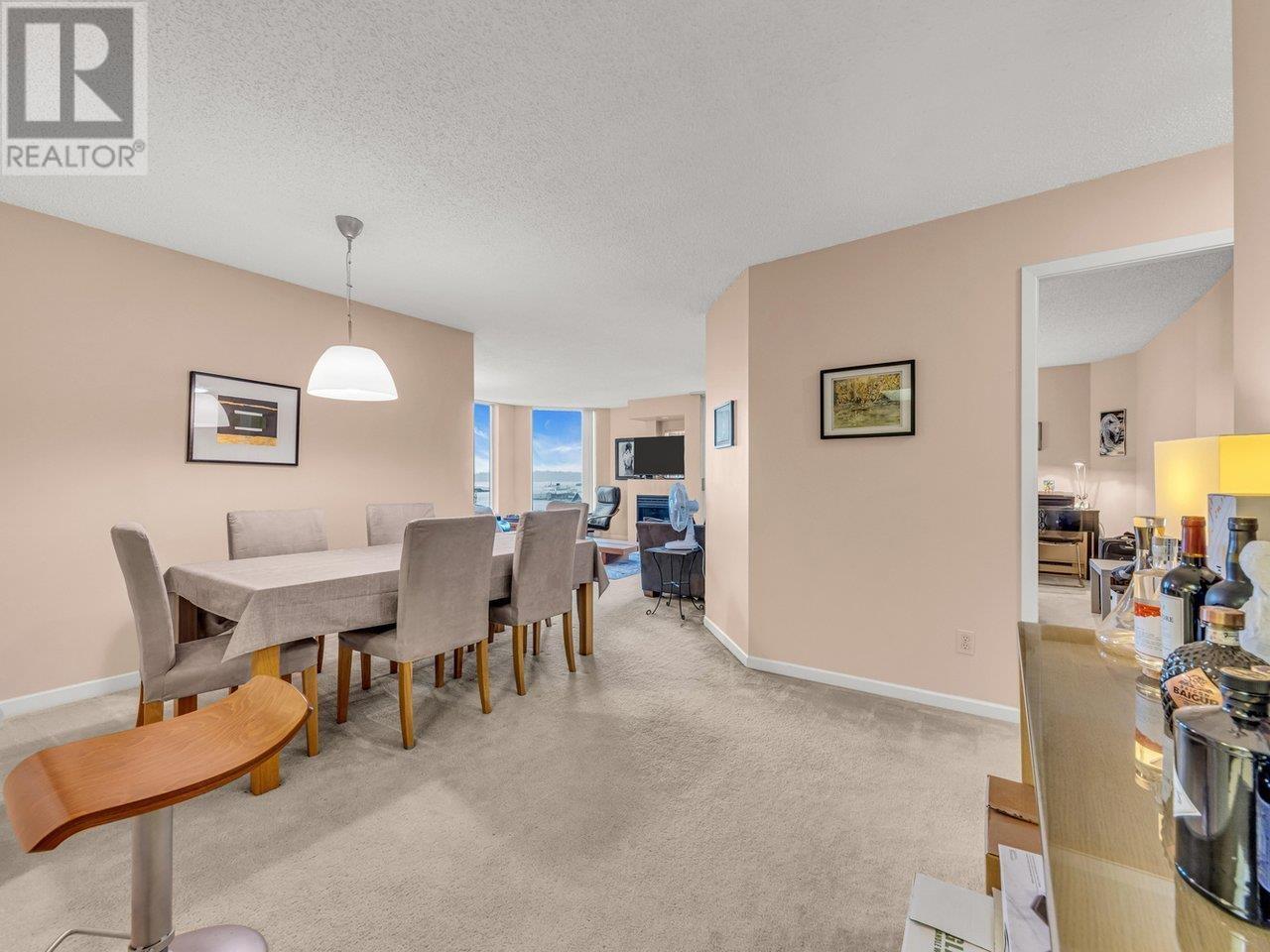 308 168 Chadwick Court, North Vancouver, British Columbia  V7M 3L4 - Photo 6 - R2974918