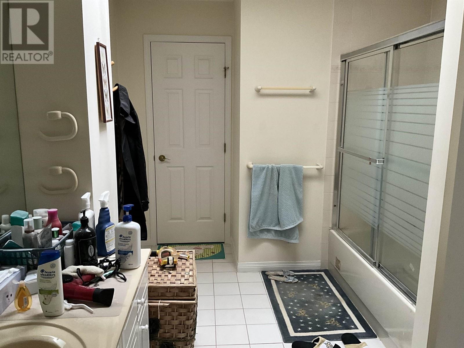 1463 Rosser Avenue, Burnaby, British Columbia  V5C 5C9 - Photo 9 - R2968409