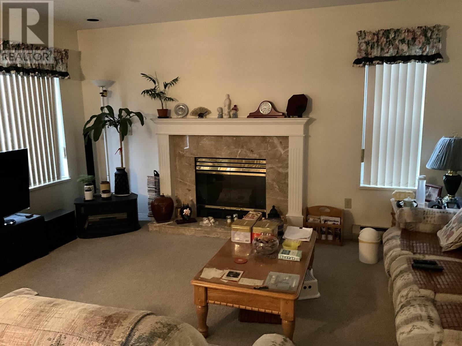 1463 Rosser Avenue, Burnaby, British Columbia  V5C 5C9 - Photo 6 - R2968409