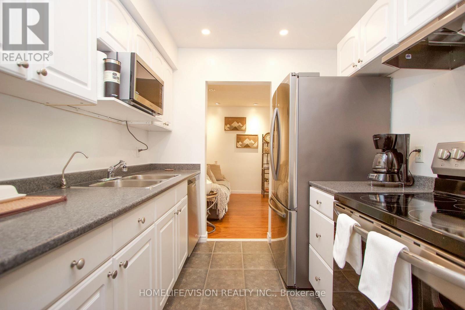 W12 - 220 Ormond Drive, Oshawa, Ontario  L1G 6T5 - Photo 6 - E12009342