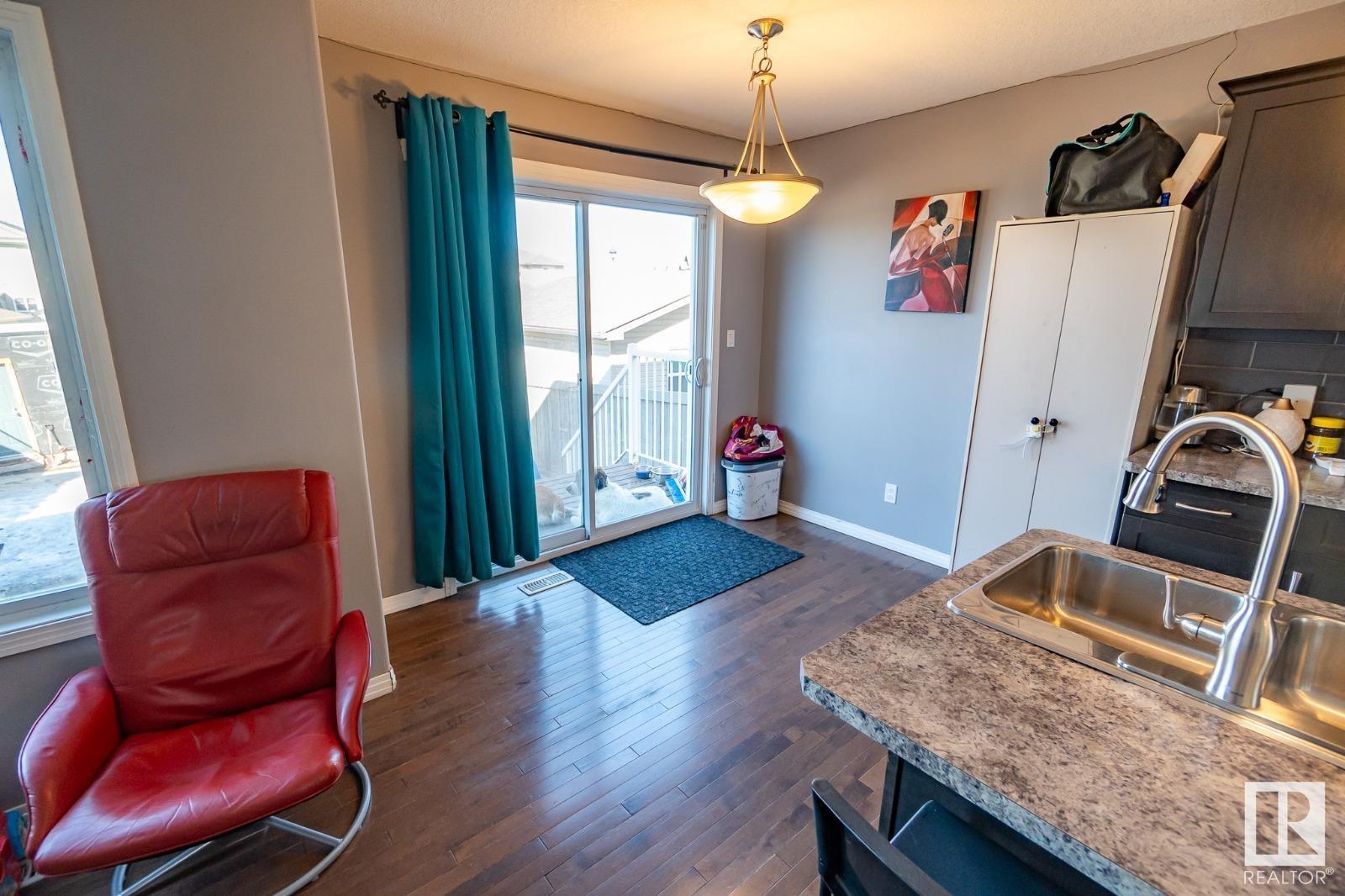 #20 Spruce Boulevard, Leduc, Alberta  T9E 0W4 - Photo 7 - E4424842
