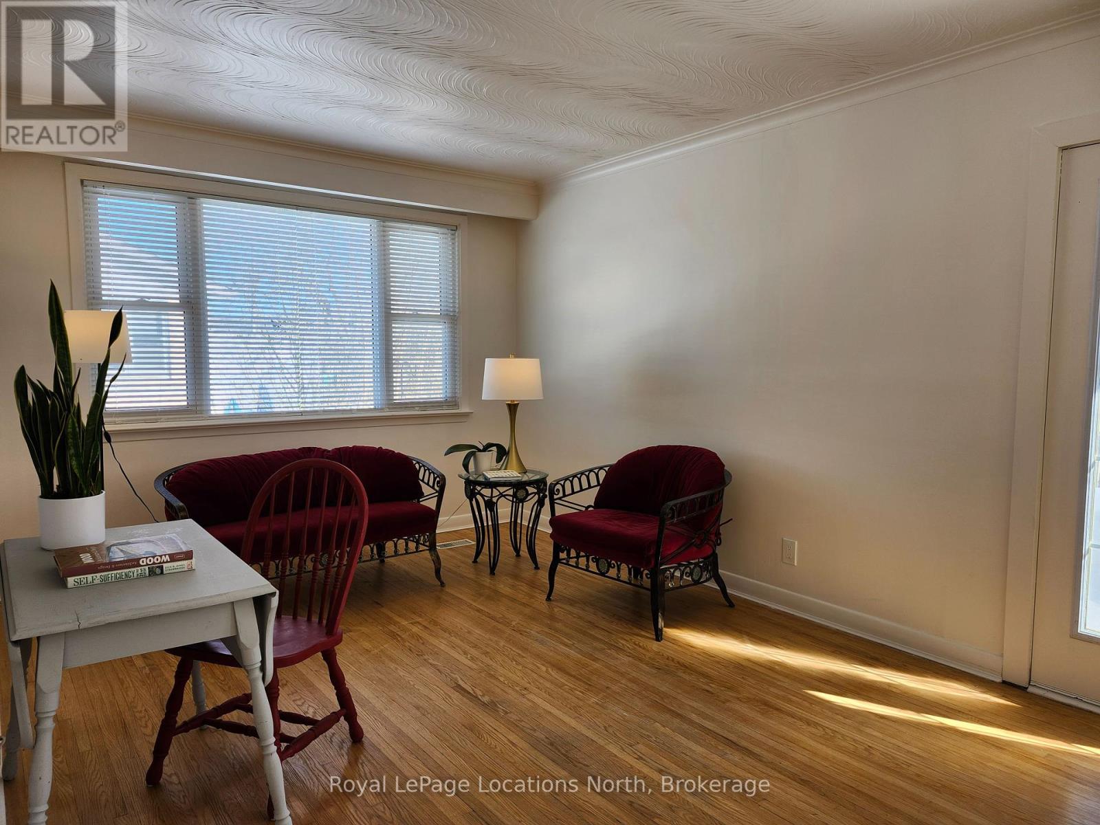 635 Oak Street, Collingwood, Ontario  L9Y 2Z7 - Photo 5 - S11953133