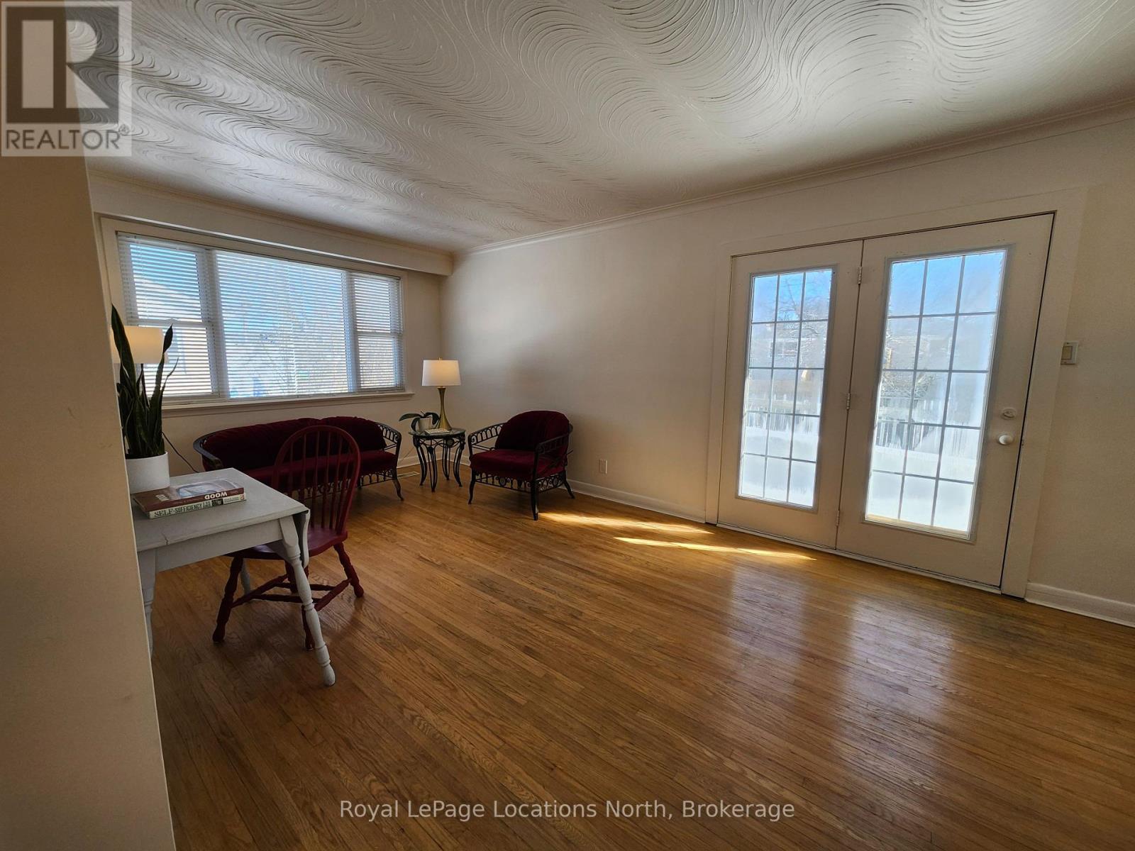 635 Oak Street, Collingwood, Ontario  L9Y 2Z7 - Photo 6 - S11953133