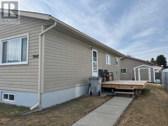 Property at 3645 55 Avenue image 2