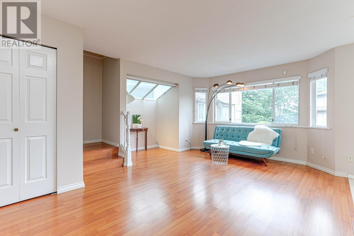 Listing Picture 13 of 40 : 49 5380 SMITH DRIVE, Richmond / 烈治文 - 魯藝地產 Yvonne Lu Group - MLS Medallion Club Member