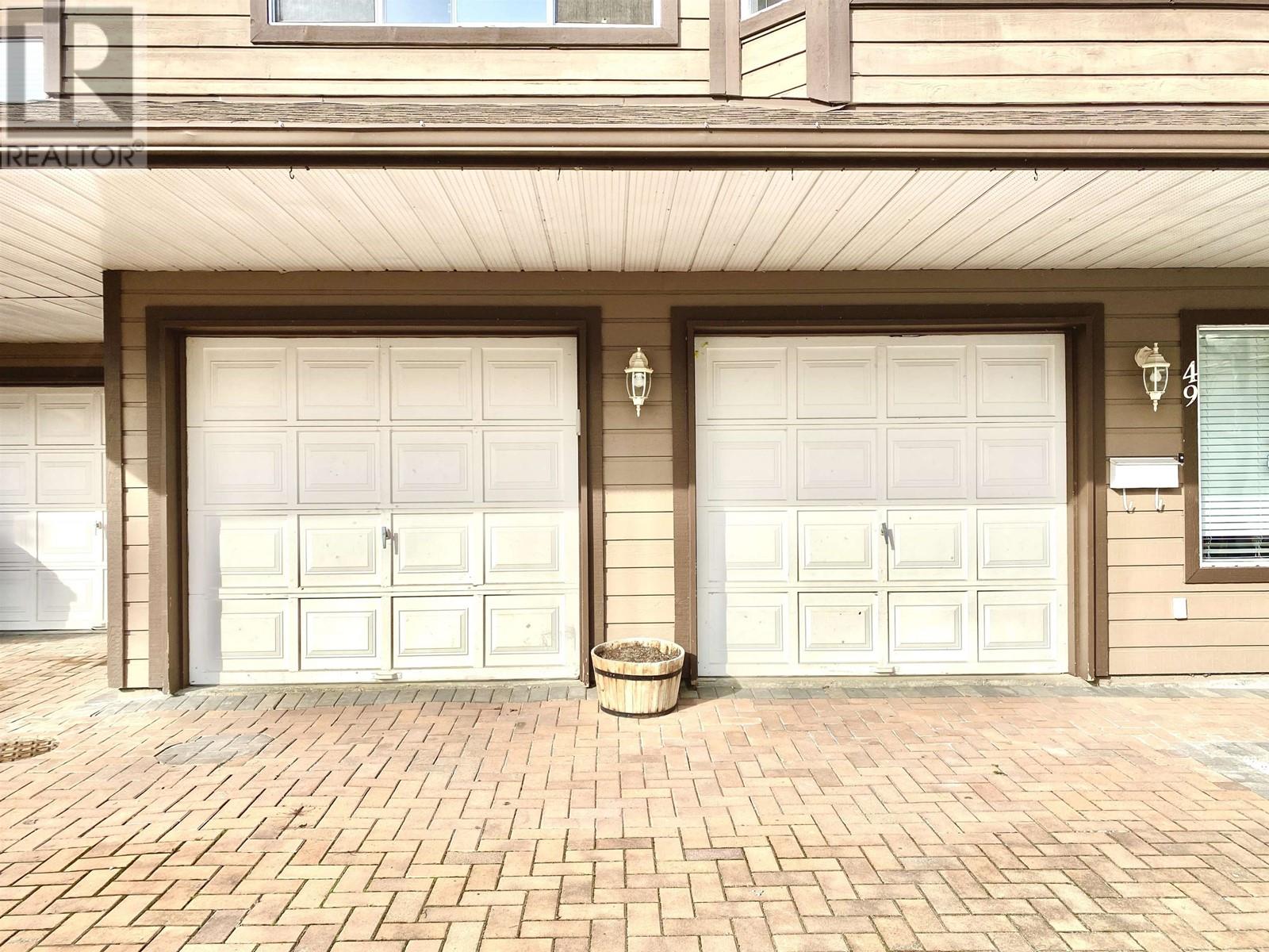 Listing Picture 3 of 40 : 49 5380 SMITH DRIVE, Richmond / 烈治文 - 魯藝地產 Yvonne Lu Group - MLS Medallion Club Member