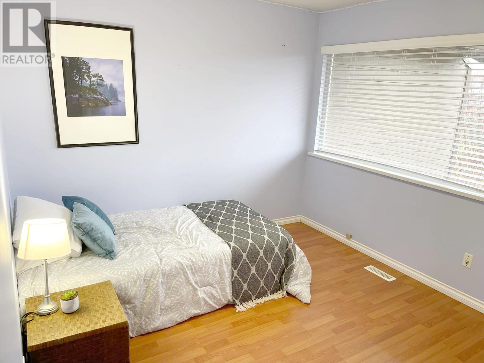 Listing Picture 33 of 40 : 49 5380 SMITH DRIVE, Richmond / 烈治文 - 魯藝地產 Yvonne Lu Group - MLS Medallion Club Member