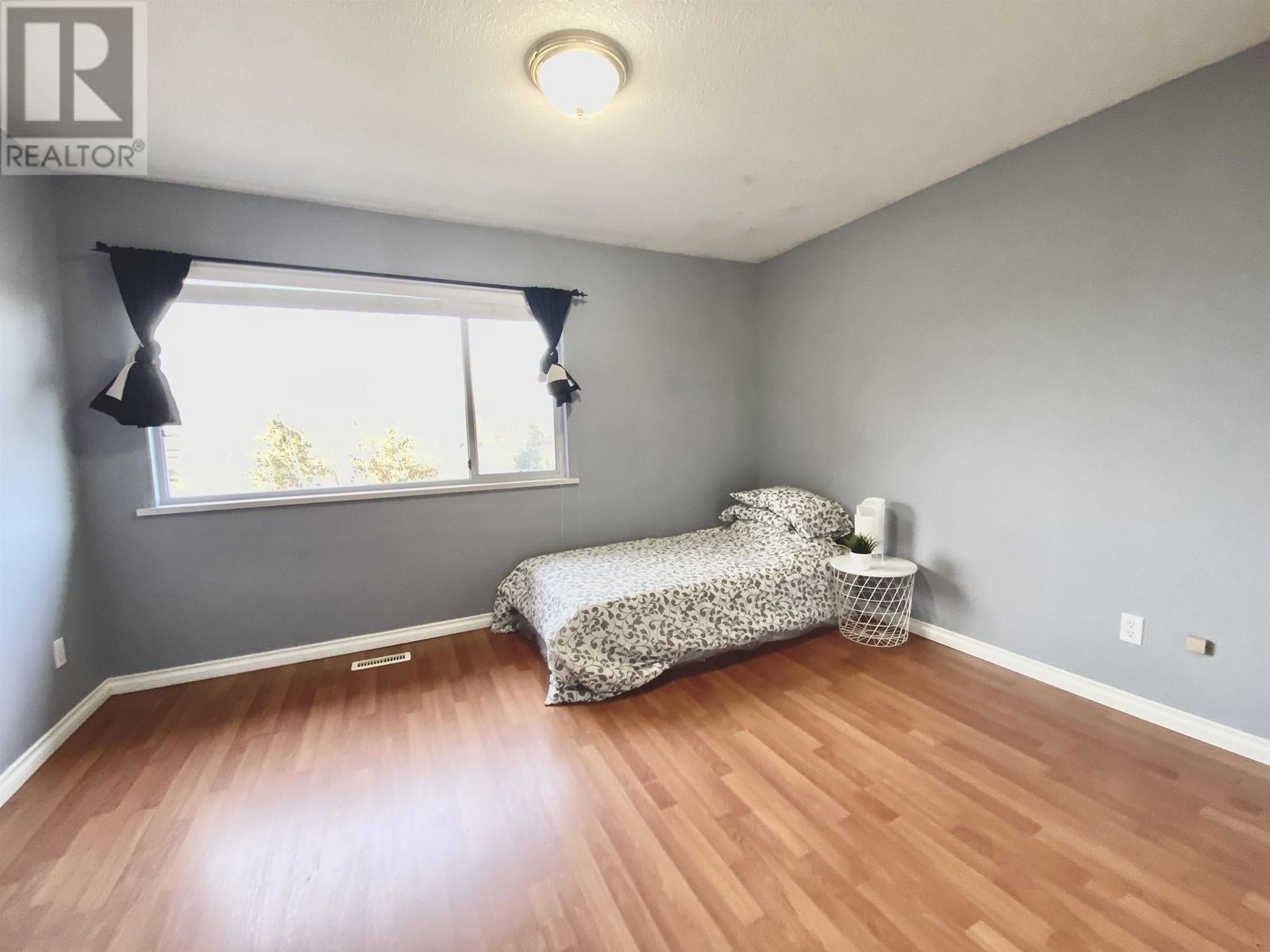 Listing Picture 30 of 40 : 49 5380 SMITH DRIVE, Richmond / 烈治文 - 魯藝地產 Yvonne Lu Group - MLS Medallion Club Member
