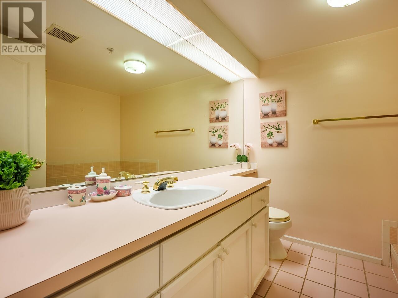 106 7580 Columbia Street, Vancouver, British Columbia  V5X 4S8 - Photo 14 - R2974410