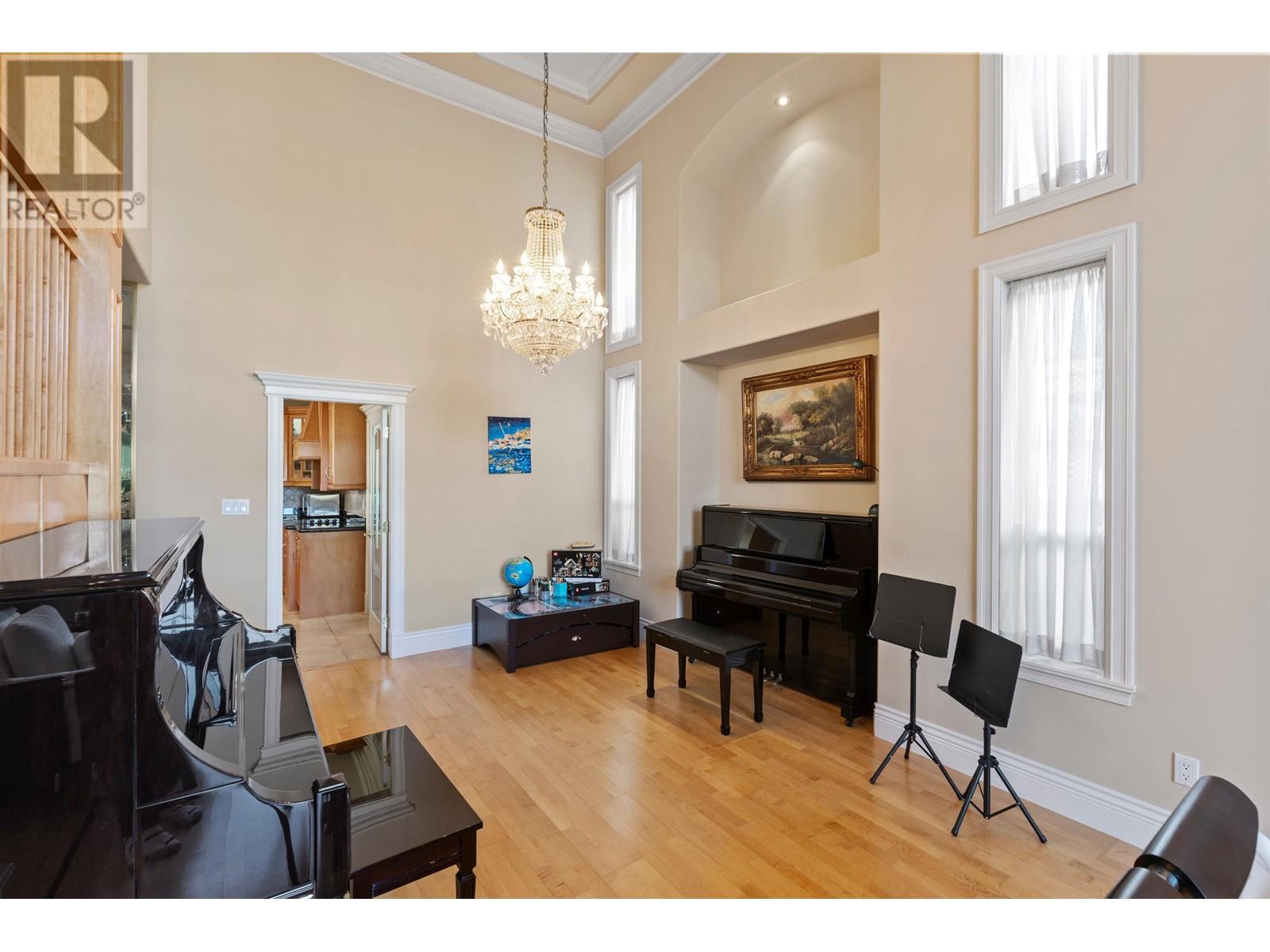 Listing Picture 6 of 31 : 7560 BROADMOOR BOULEVARD, Richmond / 烈治文 - 魯藝地產 Yvonne Lu Group - MLS Medallion Club Member