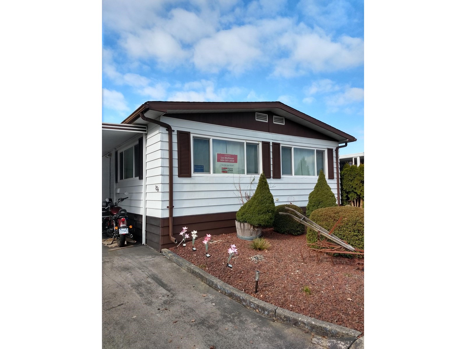 Property at 126 8234 134 STREET image 1