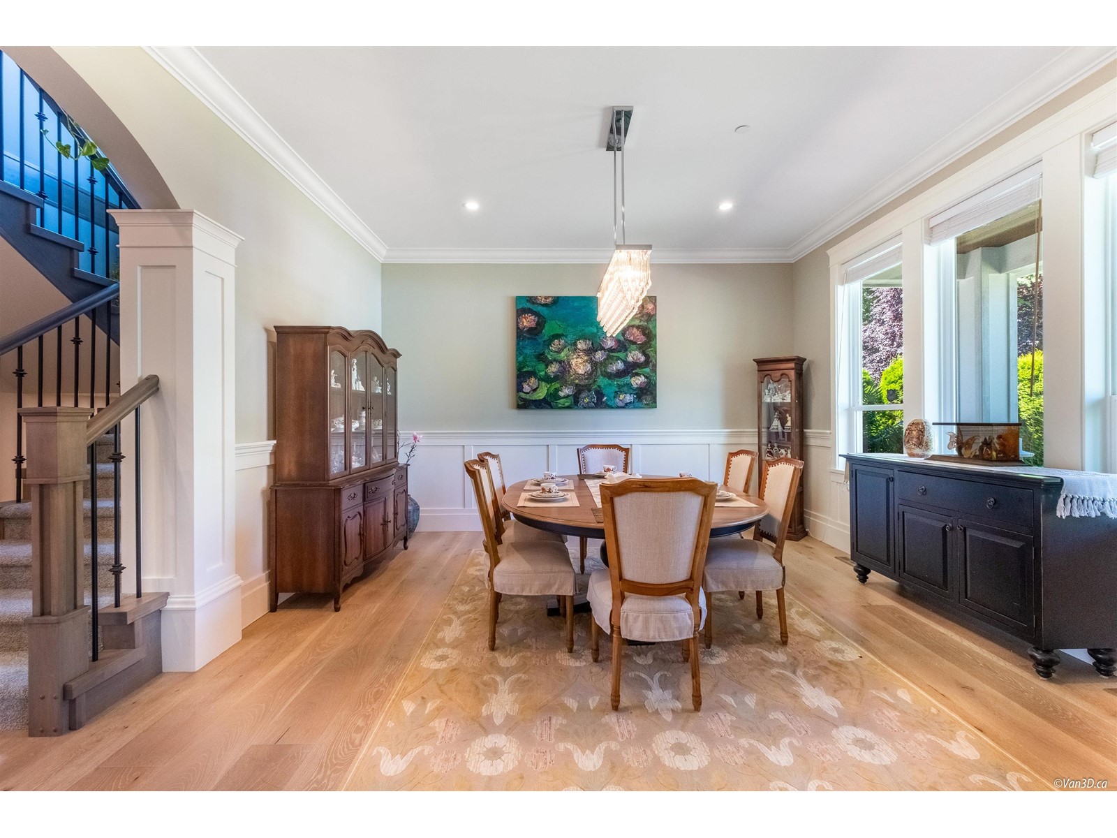 Property at 13632 BLACKBURN AVENUE image 4