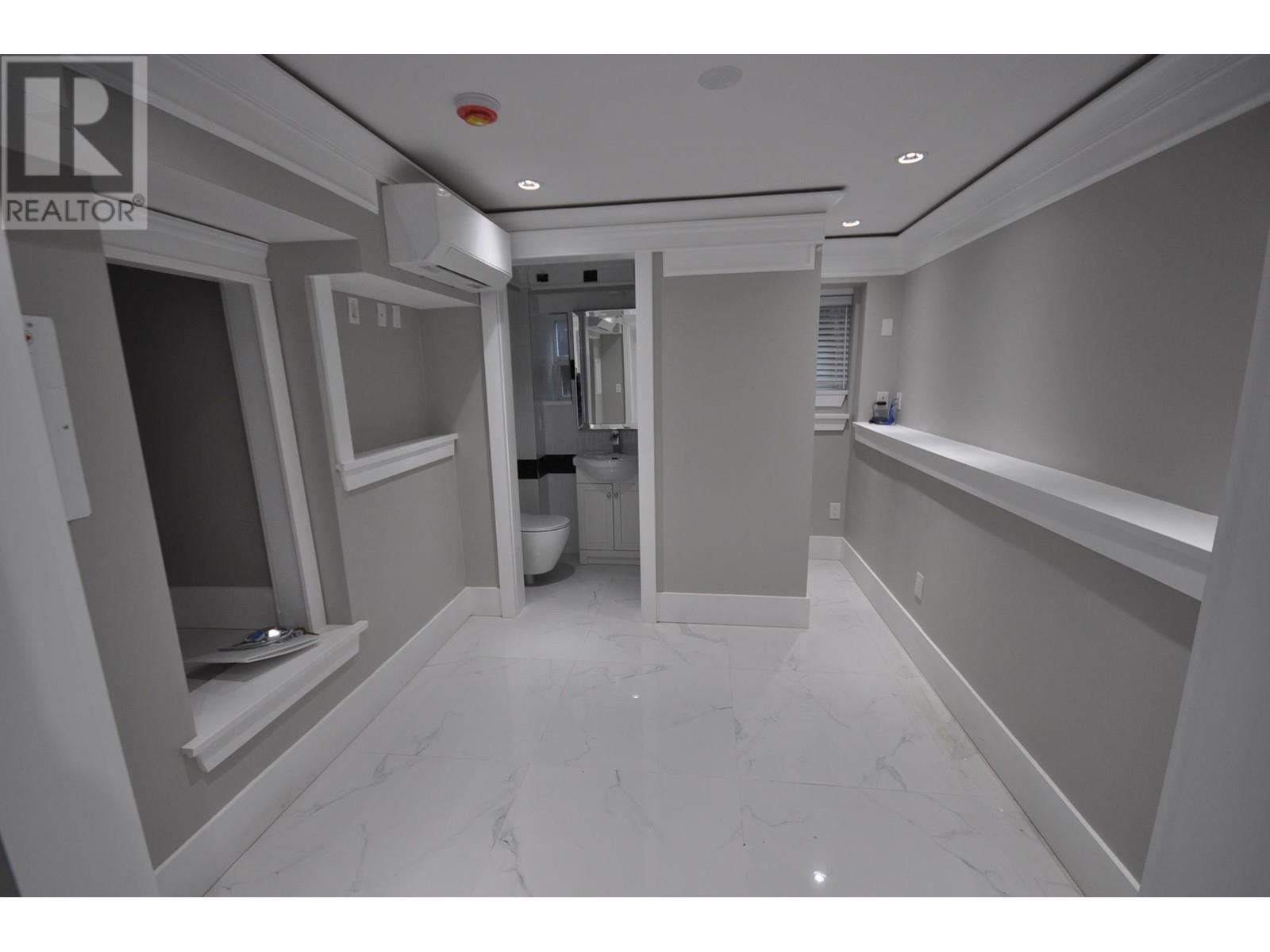 7828 Prince Albert Street, Vancouver, British Columbia  V5X 3Z7 - Photo 3 - R2974873