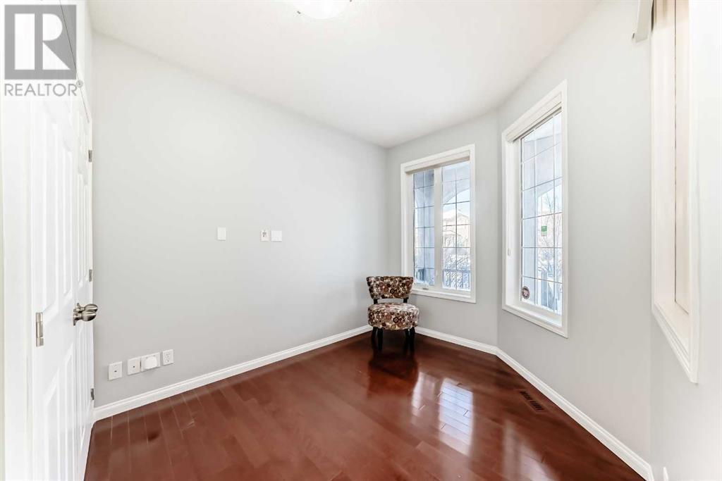 320 Everglade Circle Sw, Calgary, Alberta  T2Y 4M8 - Photo 25 - A2196297