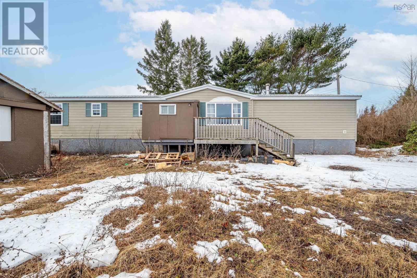 6144 Highway 215, cheverie, Nova Scotia