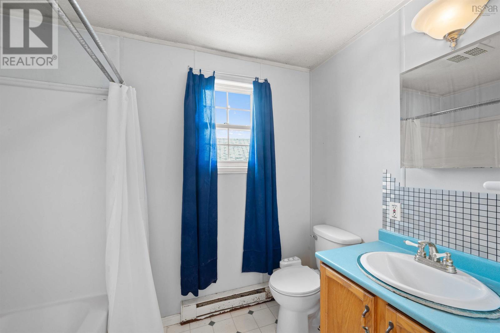 6144 Highway 215, Cheverie, Nova Scotia  B0N 2A0 - Photo 13 - 202504495