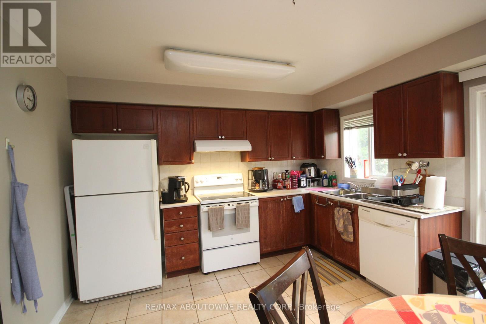 Property at 9 - 50 STRATHAVEN DRIVE image 2