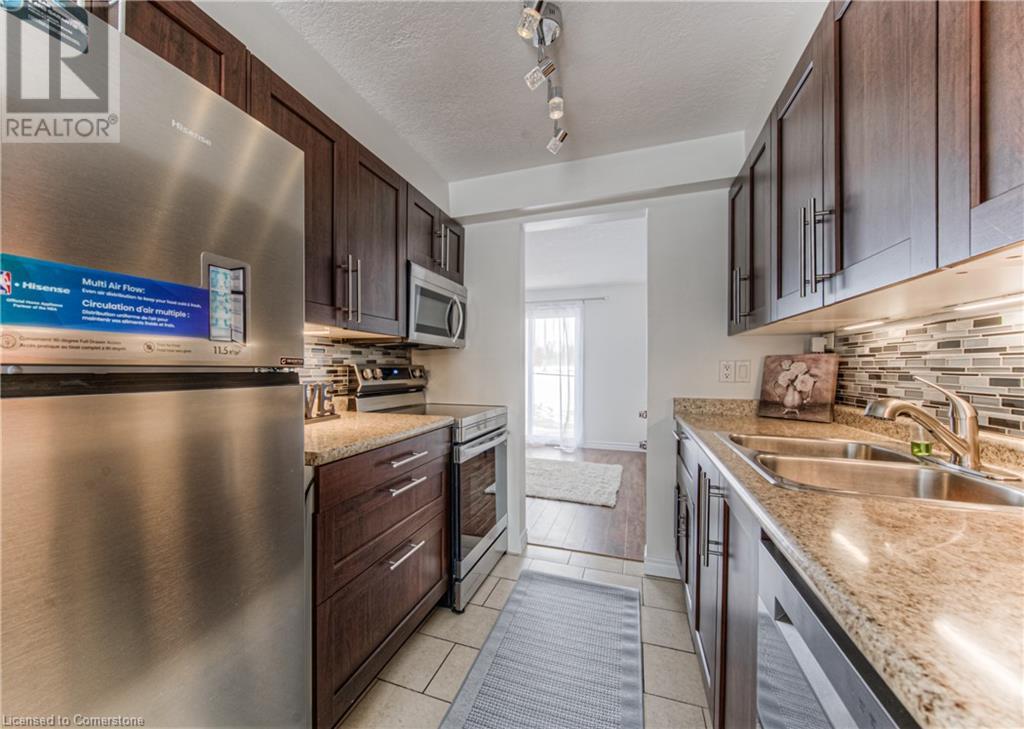 160 Rittenhouse Road Unit# 14, Kitchener, Ontario  N2E 3G5 - Photo 3 - 40703322