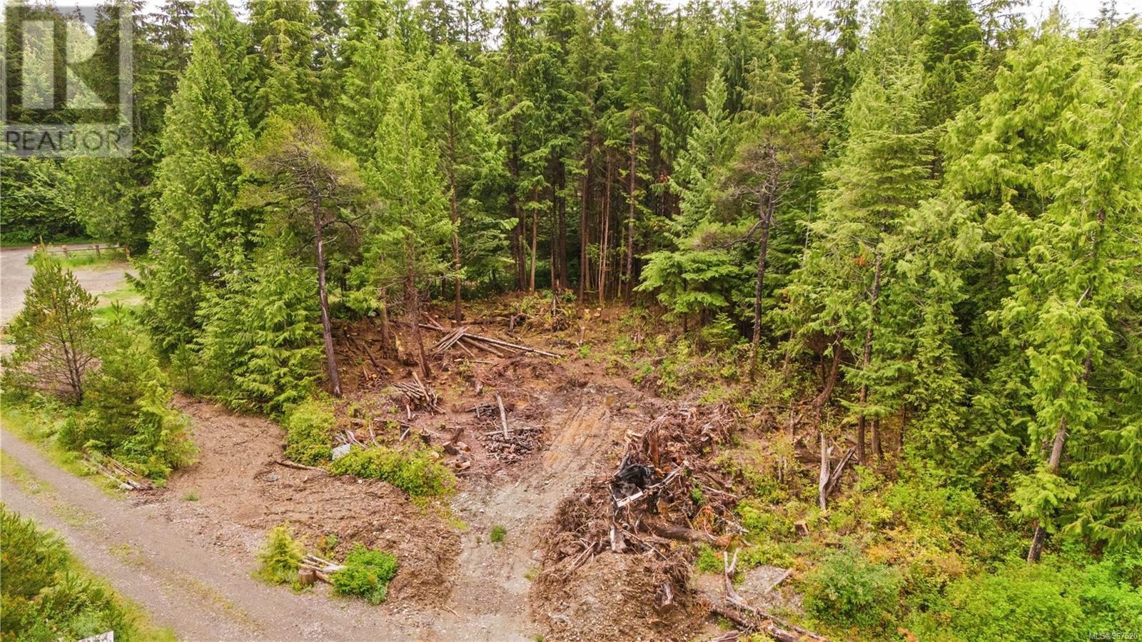 15 Sutton Rd, Ucluelet, British Columbia  V0R 3A0 - Photo 7 - 967520