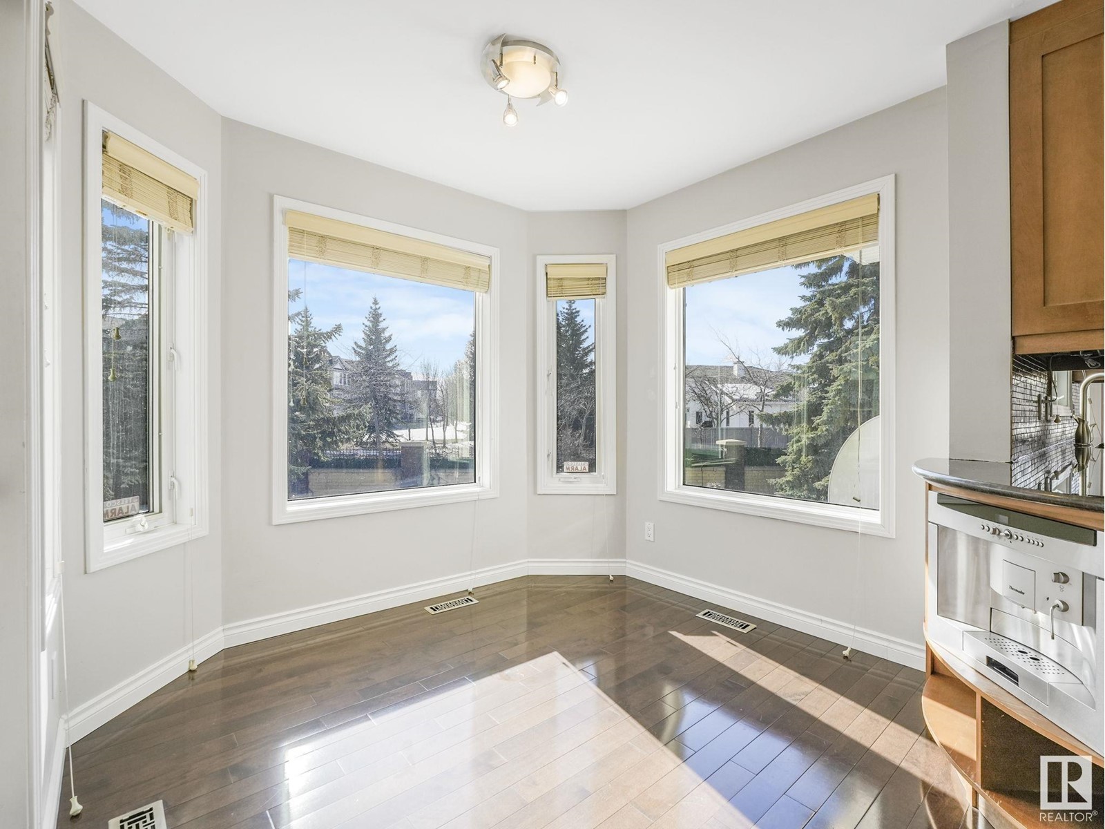 Property at 439 TWIN BROOKS CR NW image 5