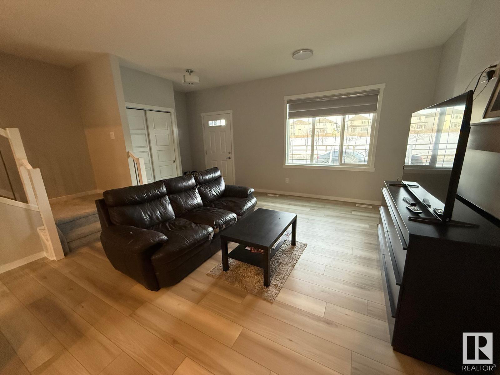 1312 22 St Nw Nw, Edmonton, Alberta  T6T 2R6 - Photo 3 - E4423923